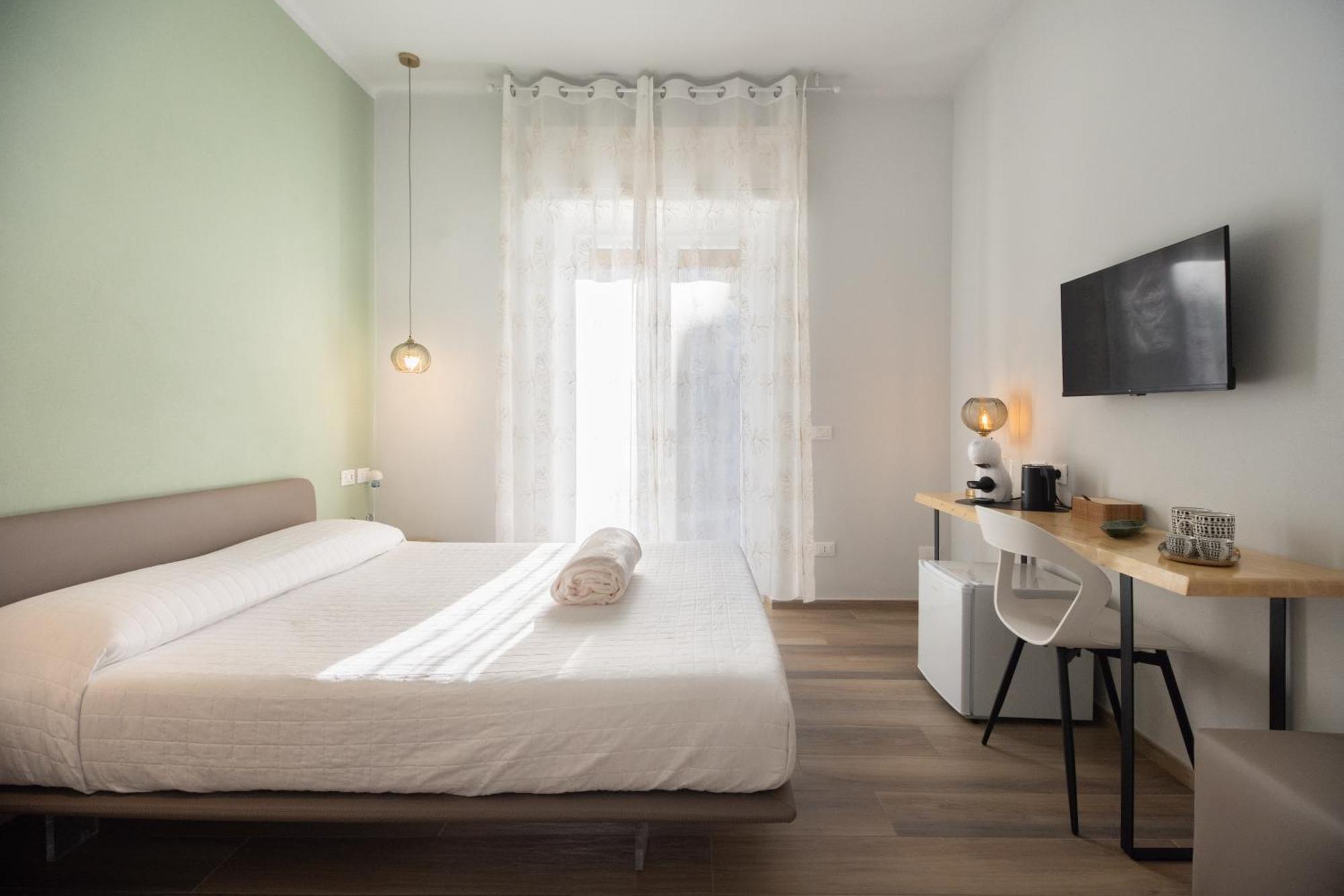 Bianca Elegance Rooms La Spezia Exterior photo